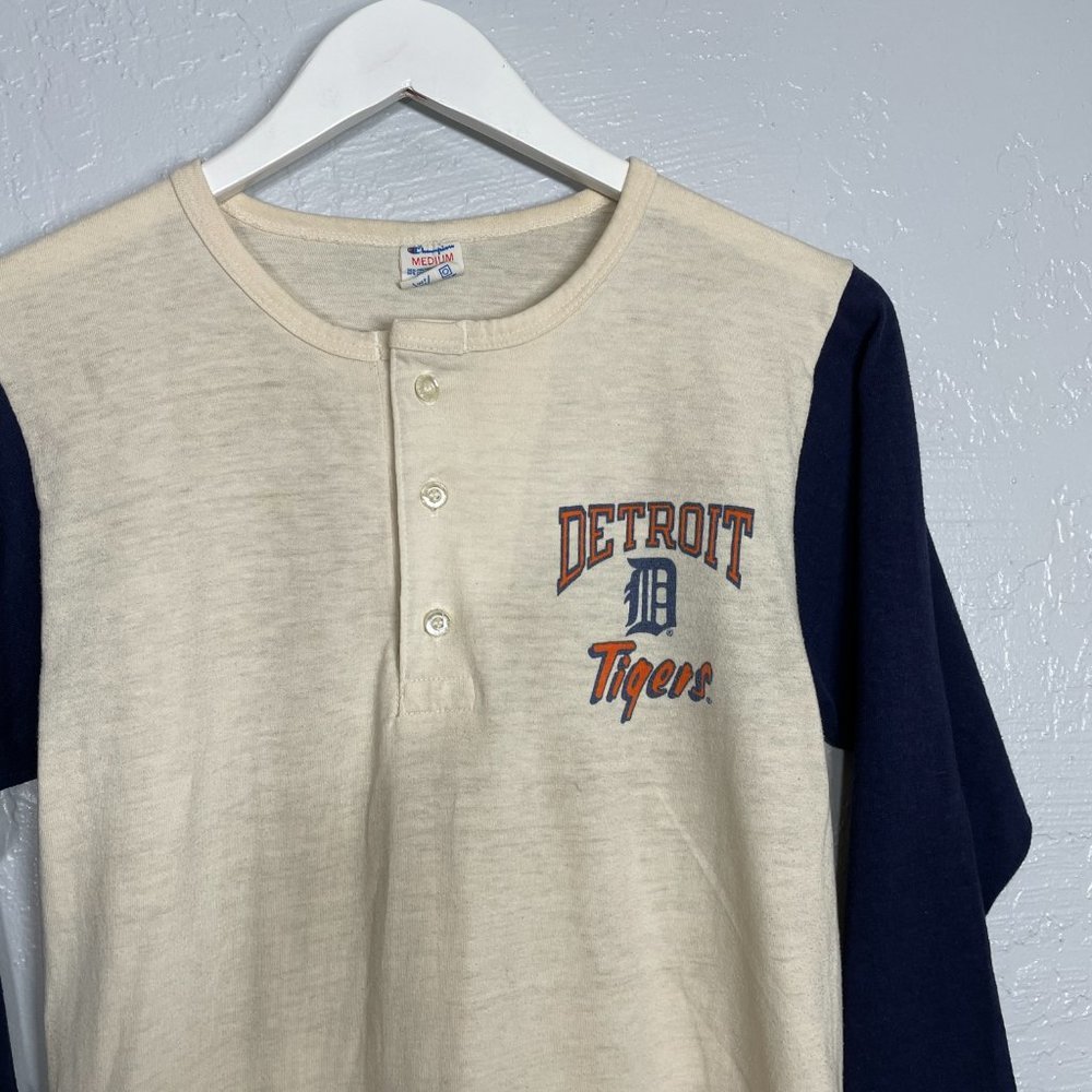Vintage Champion Size M Beige Blue Detroit Tigers Henley Shirt Single Stitch